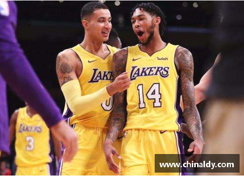 J9集团NBA西部竞争：科比的精神如何影响湖人的未来